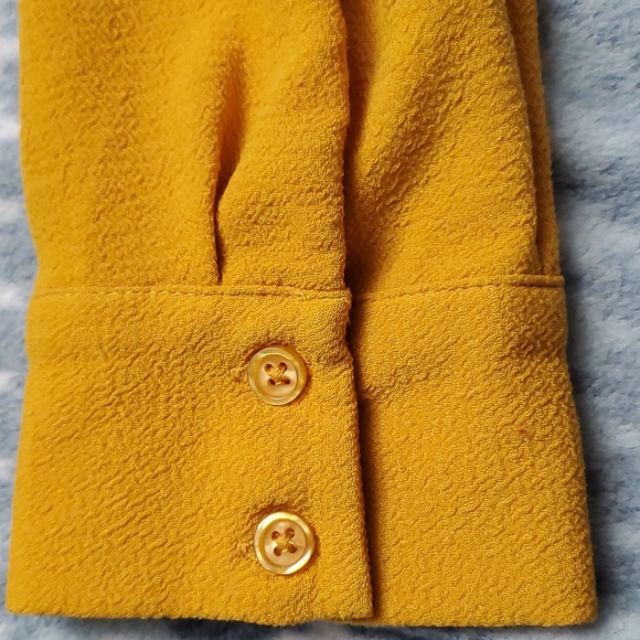 Elegant Yellow Long Sleeve Dress - Picture 7 of 7